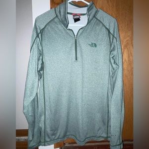 Men’s North Face 1/4 zip